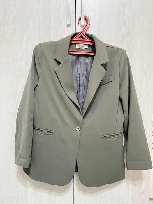 Отдам по символической цене