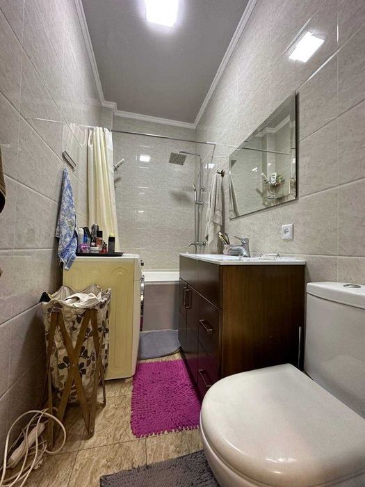 (Добрый) Шастри, 41 м², 1/4/4, Высокопотолочная квартира