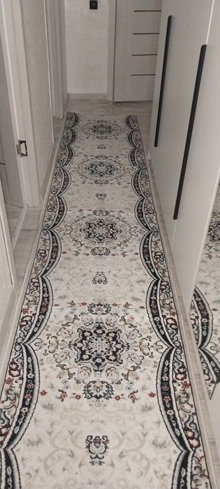 Кілем дорошка сатылады.