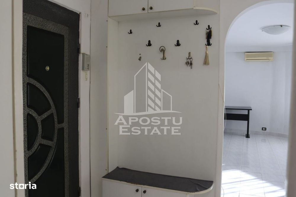 Apartament 3 camere,2 bai, Micalaca Malul Muresului