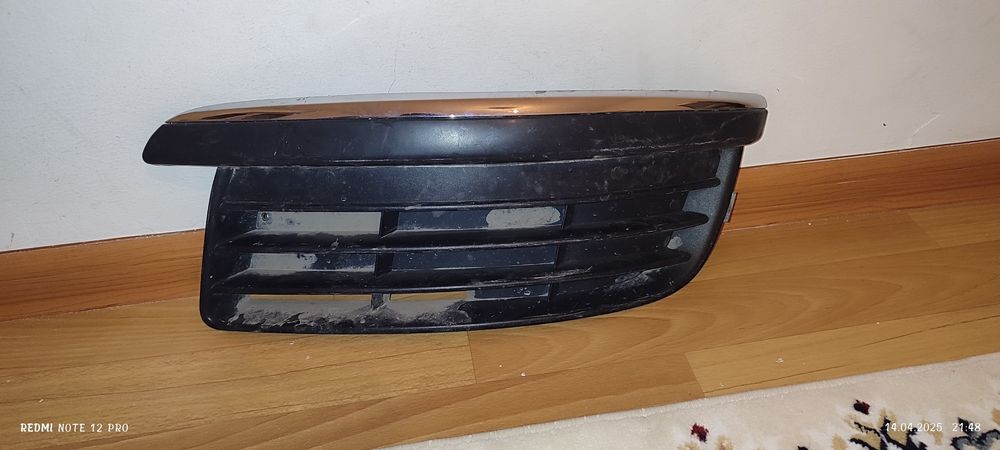 Бампер, молдинг бампера