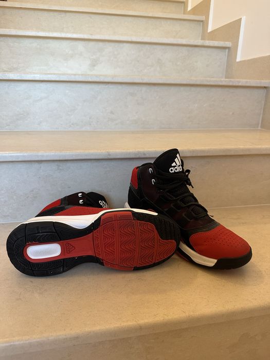 Adidas баскетболни обувки