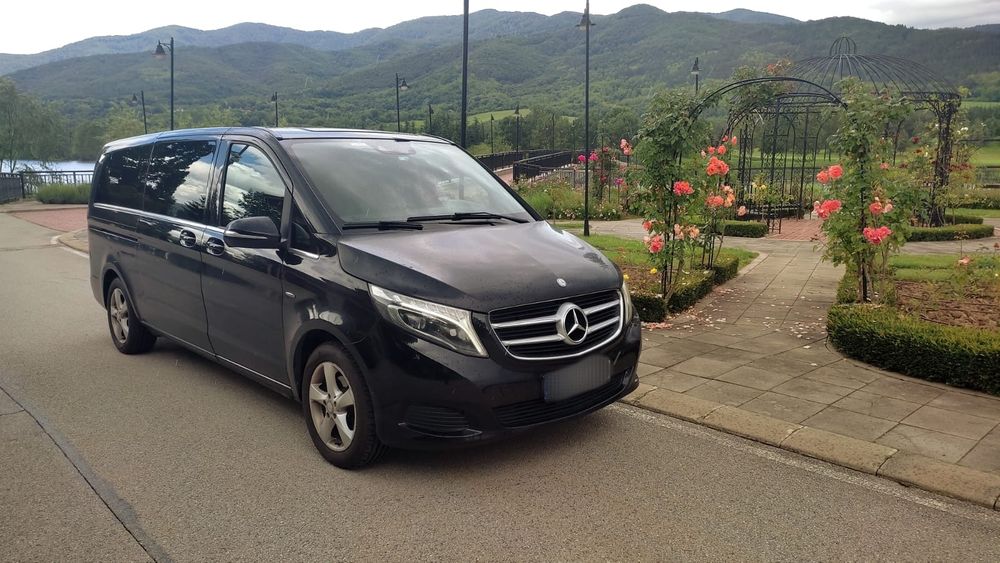 Servicii transport persoane închirieri microbuze