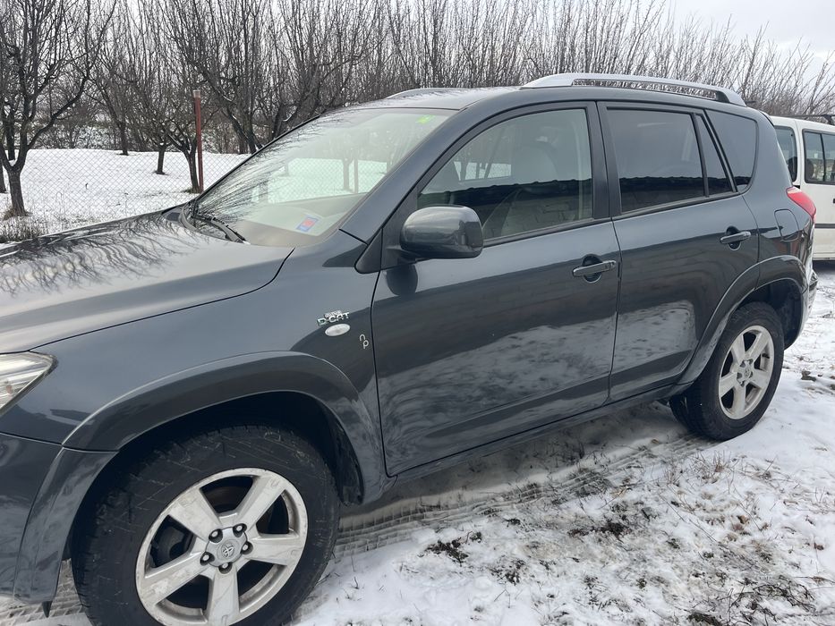 Toyota Rav 4 Тойота рав 4 на части 2.2d
