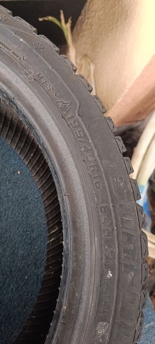 Продавам  нова зимна гума