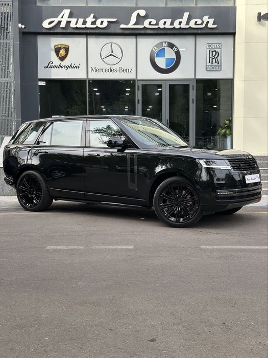 Range Rover Autobiography P530 LWB