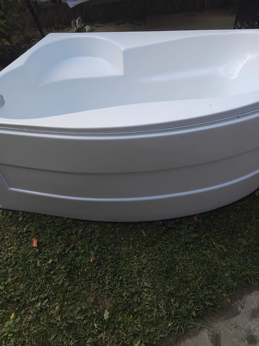 Cade fibra aproape noua