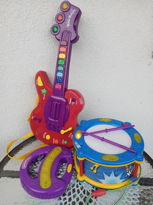 Instrumente muzicale pentru copii