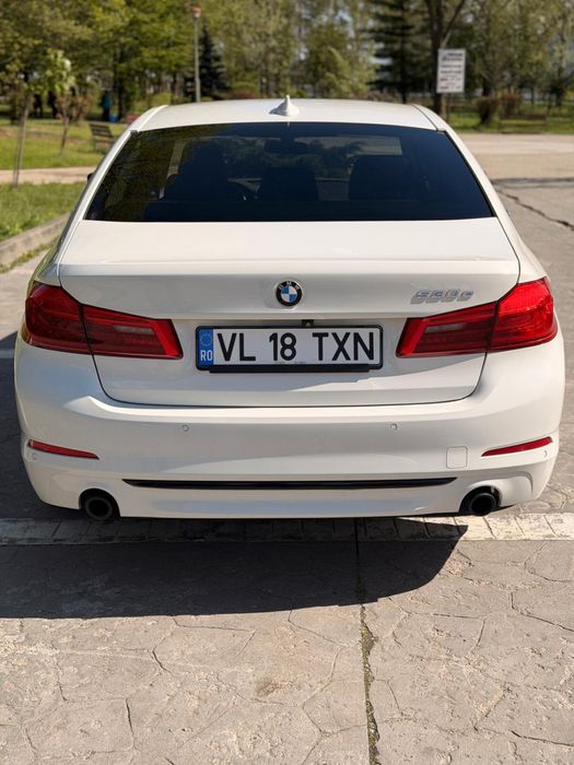 Bmw 530e Hybrid benzina