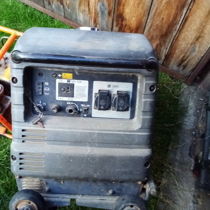 Generator curent mono și trifazic Honda, Bosch