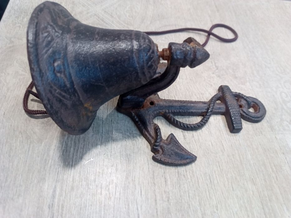 Автентична чугунена камбана Морска котва - Масивна отливка с превъзход