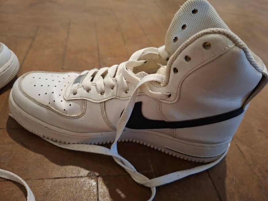 Nike Air Force 1 High '07 AN20 albi cu negru