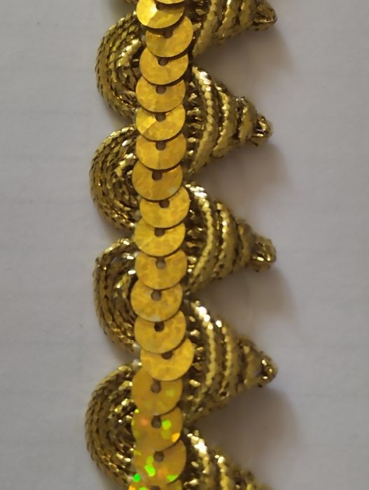 Тесьма декоративная.