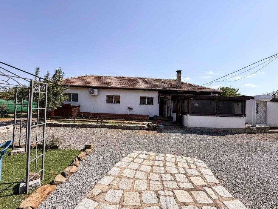 Продава се Къща в с. Мамарчево, Област Ямбол - 63 кв.м за 1096 €/кв.м - Снимка #1