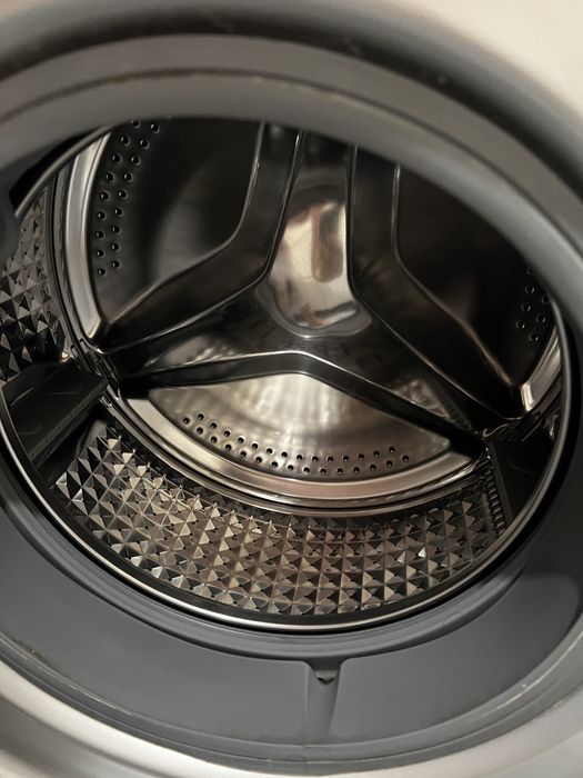 Продам стиральную машину