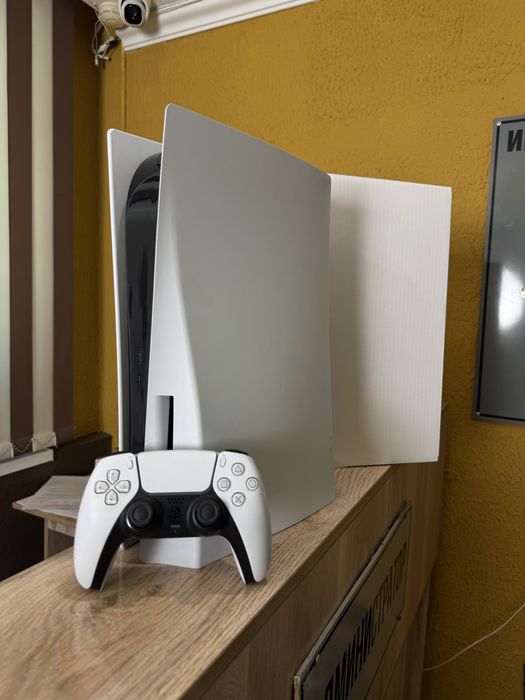 Sony PlayStation 5 + 9 игр в подарок. PS5 в полной комплектации