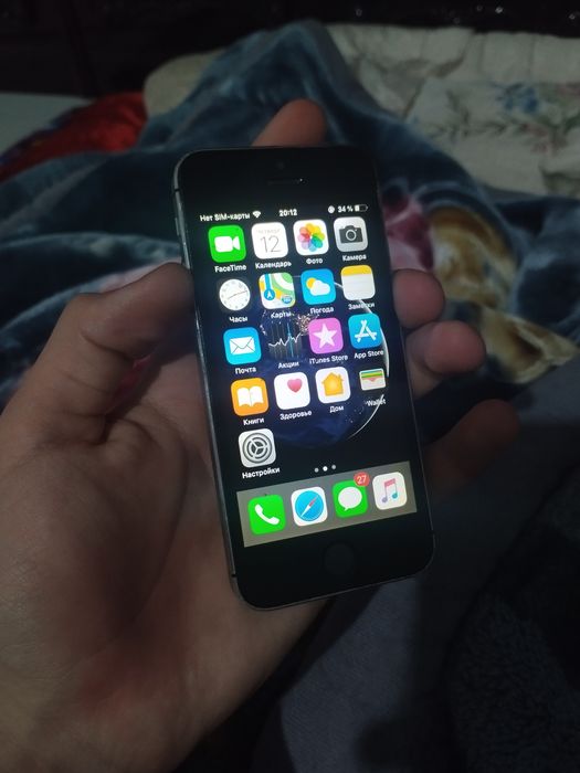 iPhone 5s в хорошем состоянии