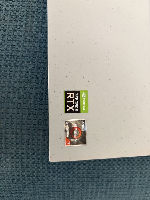 Laptop Gaming Dell G15 5525 Ryzen 7 6800H / RTX 3050 / 16GB / 120Hz