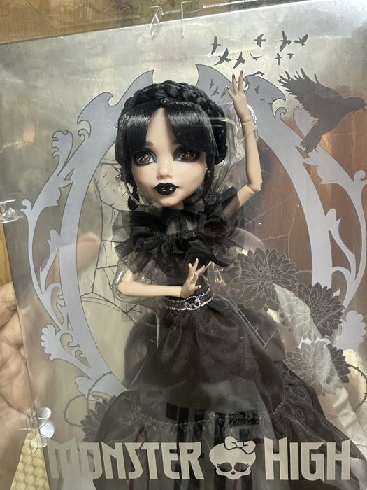 Продам  куклу монстр   хай!