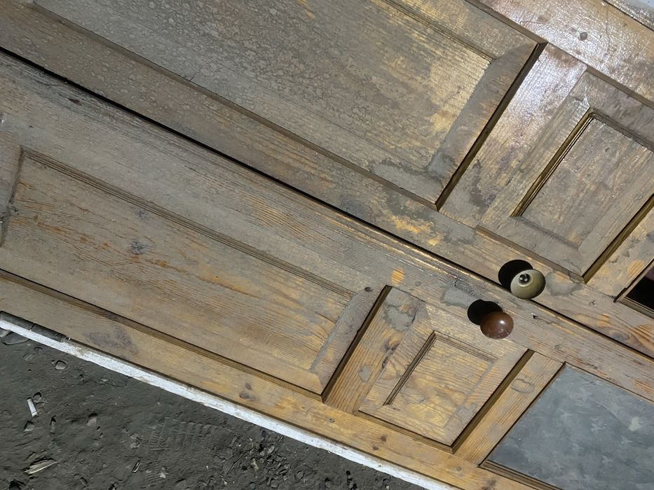 Дверь продам продам