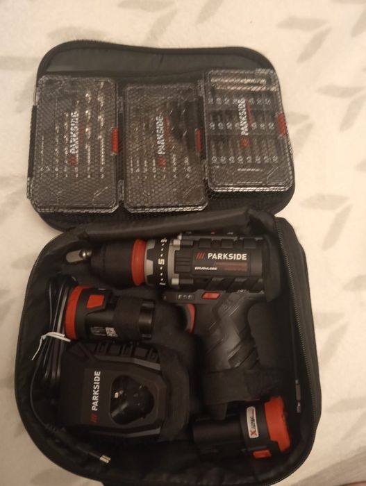 Bormașină autofiletanta Parkside