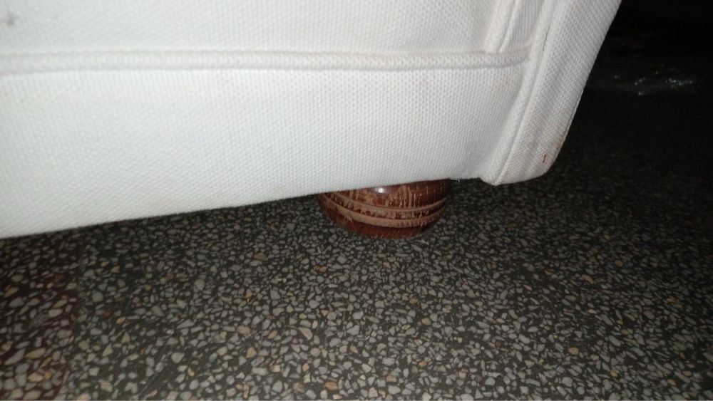 Бял диван 185/75см