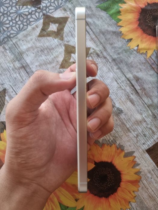 Samsung 24 plus  256/12