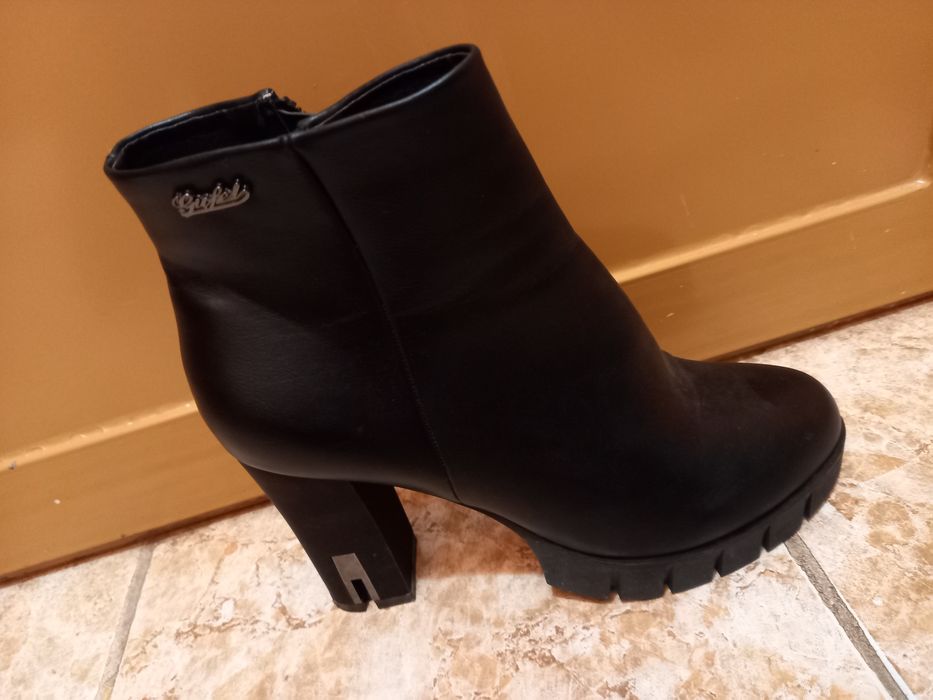 Къси и дълги ботуши