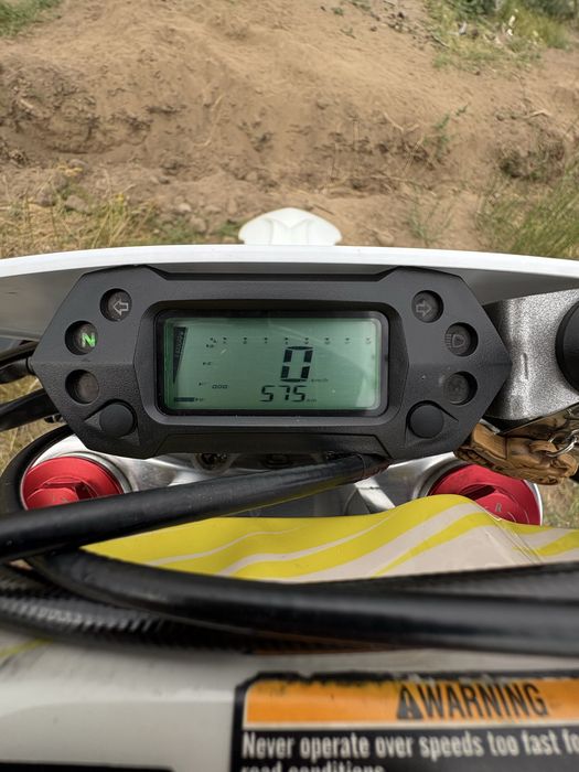 Продам мотоцикл avantis fx 250