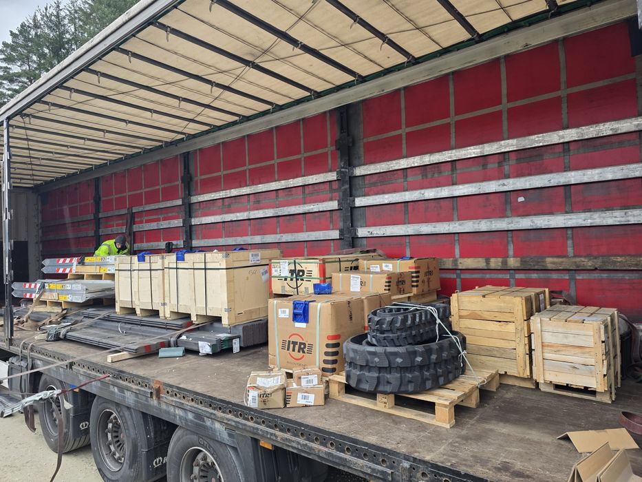 Rampe, utilaje la cupe cu dinti hardox