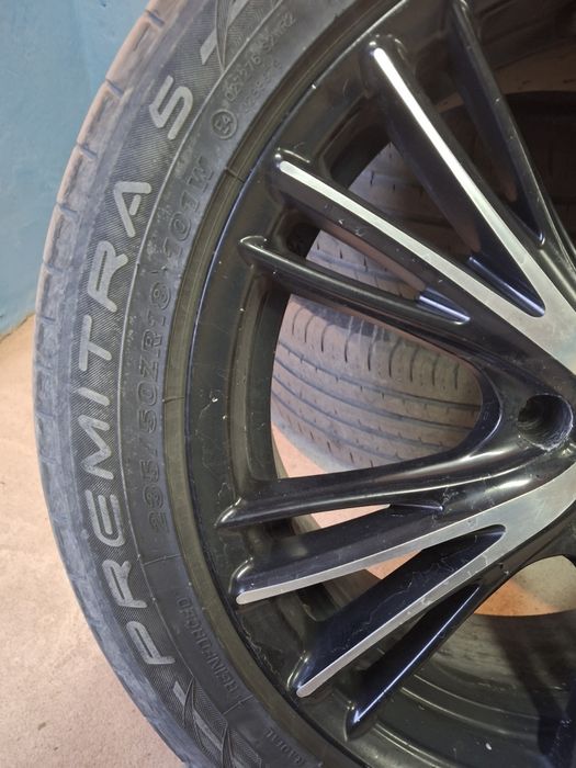 Продам диски с резиной