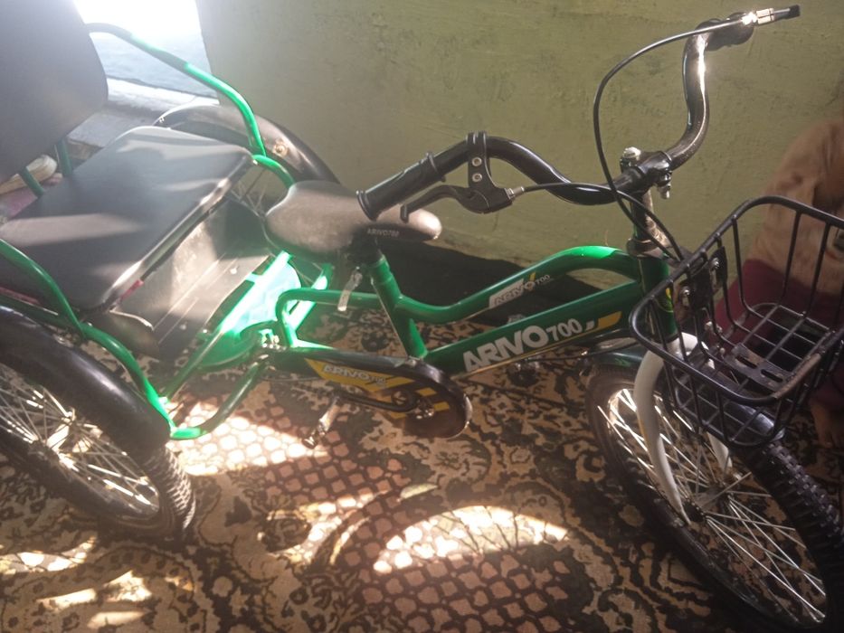 Velik sotiladi 20lik balonlari