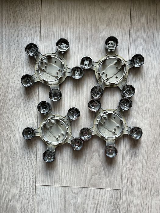 Оригинални капачки за джанти Audi 135mm.