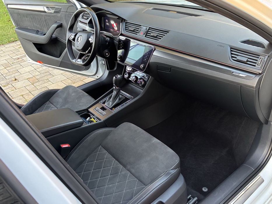 Skoda superb sport-line 4x4 200 cp
