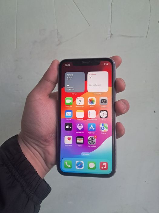 IPhone 11 продаю