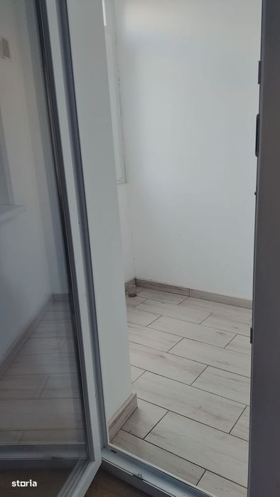 Garsoniera decomandata spatioasa cu balcon in Tineretului