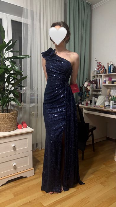Платье на выпускной/вечернее