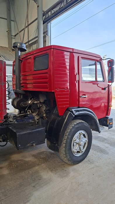 Kamaz 1983 yi Xolati Alol Narxi 6000 $ kami bor .Faqat naxtga