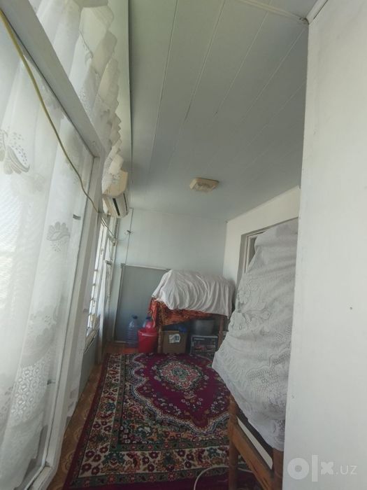 Navoiy shahrida 1 xona 2 xona qilingan uyimiz sotiladi arzon narhda