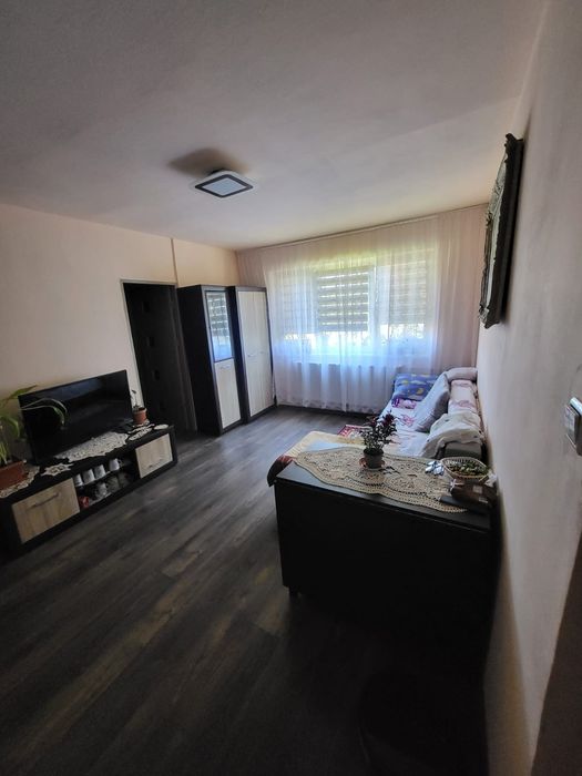 De vânzare apartament 2 camere tip T