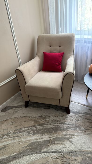 Продам Российский мягкий уголок