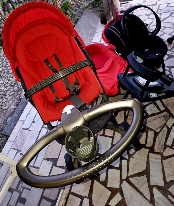 Stokke 3 in 1 cu multe accesorii