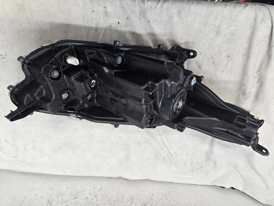 Оригинален фар Тойота Ярис   Toyota Yaris