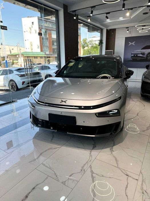 XPENG P7+ 2026 gibrid 1550 km yuradi Rasmiy Kafolat bilan