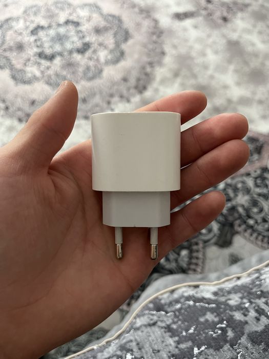 Блок на айфон зарядку