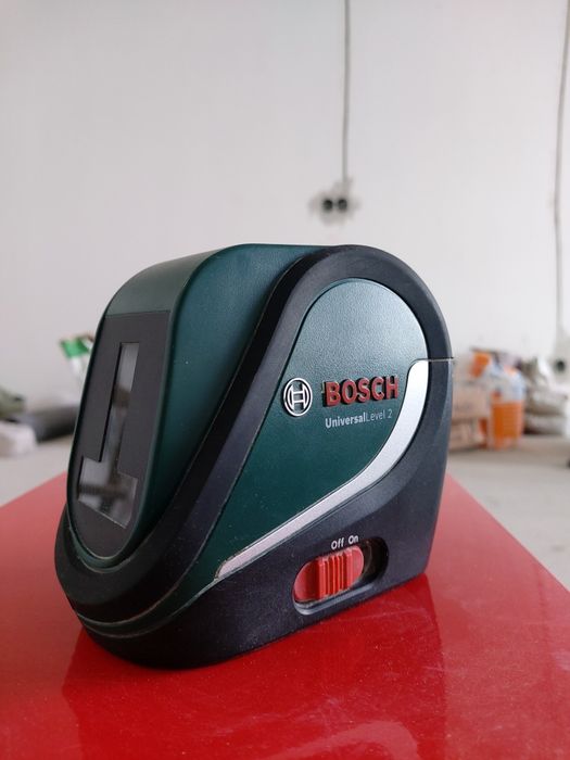 Продам лазер Bosch