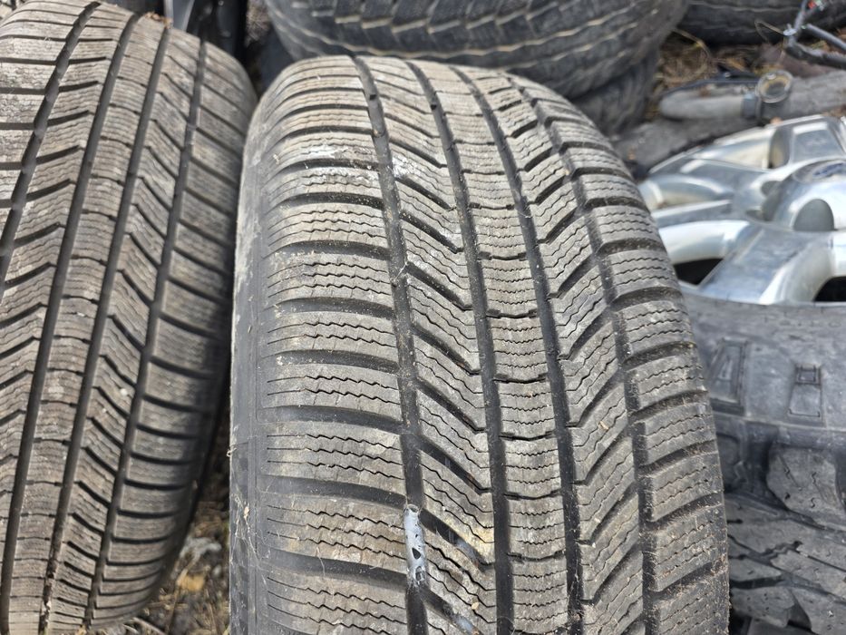 Джанти с гуми за Mercedes GL 2008 година почти нови гуми