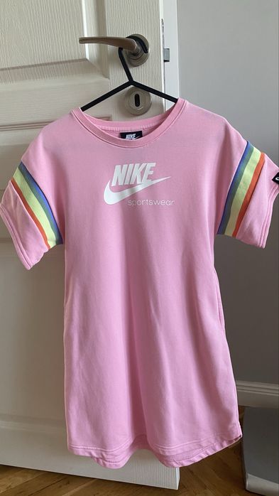 Nike - нова туника