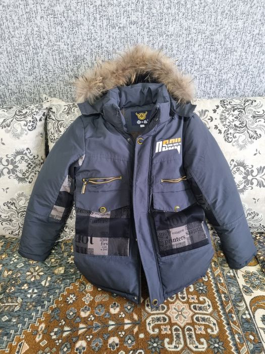 Продам пуховик детский на мальчика