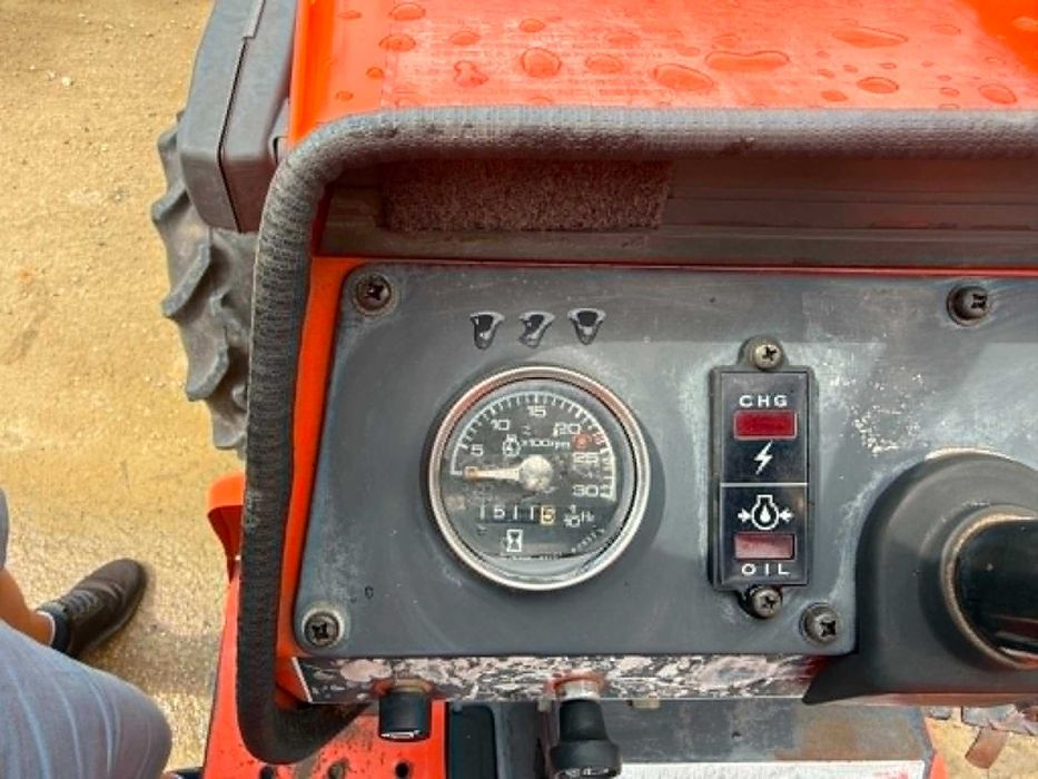 Трактор HINOMOTO E1804 4x4